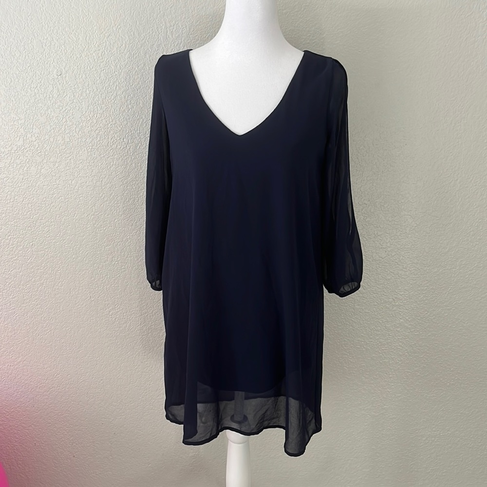 ⭐️✨3 for$20 ✨⭐️Lulu’s navy dress in size small